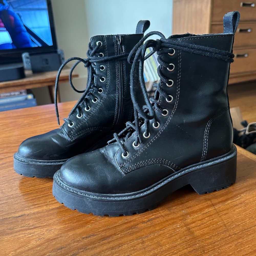Steve Madden 'Tornado' Combat Boots Size 6